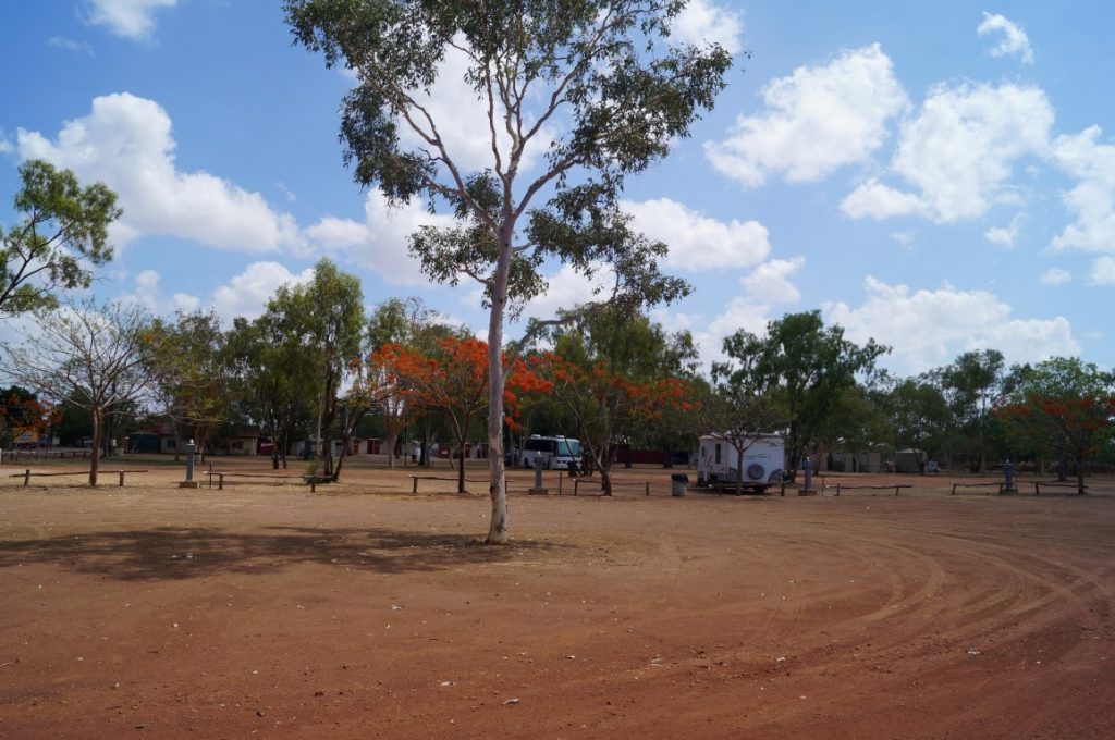 Daly Waters Pub - Northern Territory camping