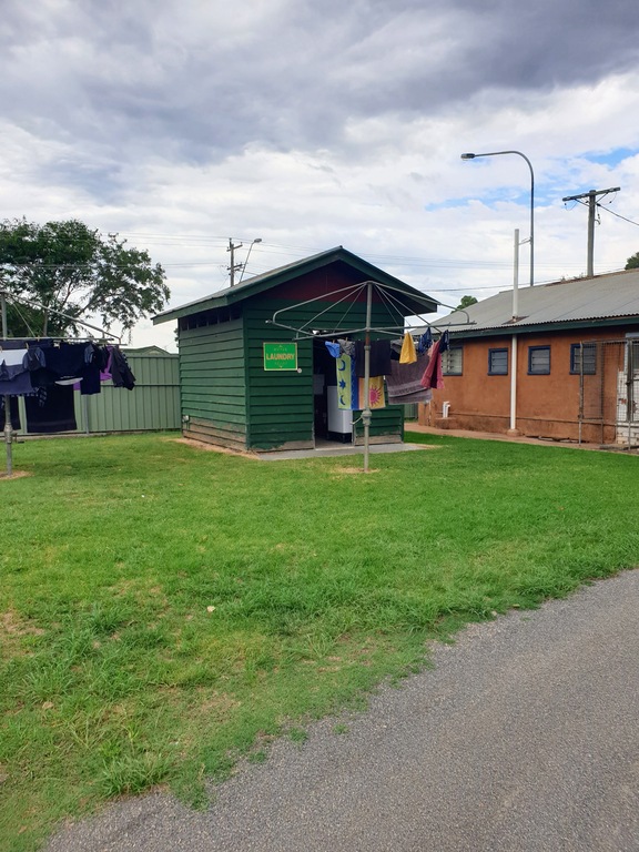 laundry room and clothes lines at kingaroy showground