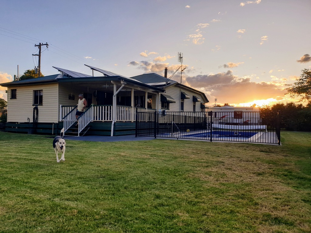 3 month farm sit around Australia Aussie house sitters