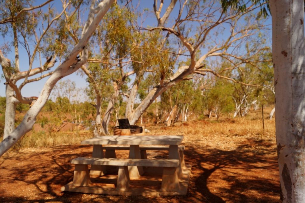 Robe River Rest - WA firepit and seating