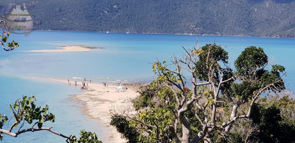 Whitsundays island hoping on Langford Island