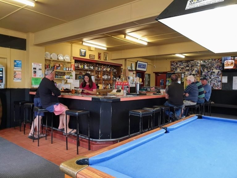 Spring bay hotel Triabunna Tasmania bar